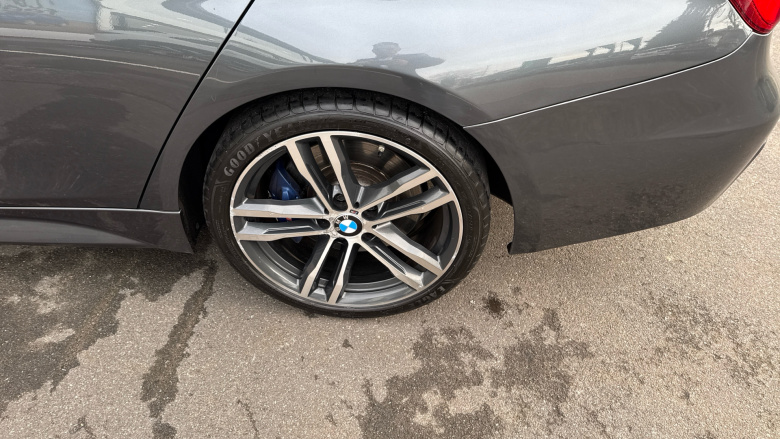 BMW 3 Series 320i M Sport Shadow Edition 4dr Step Auto Petrol Saloon